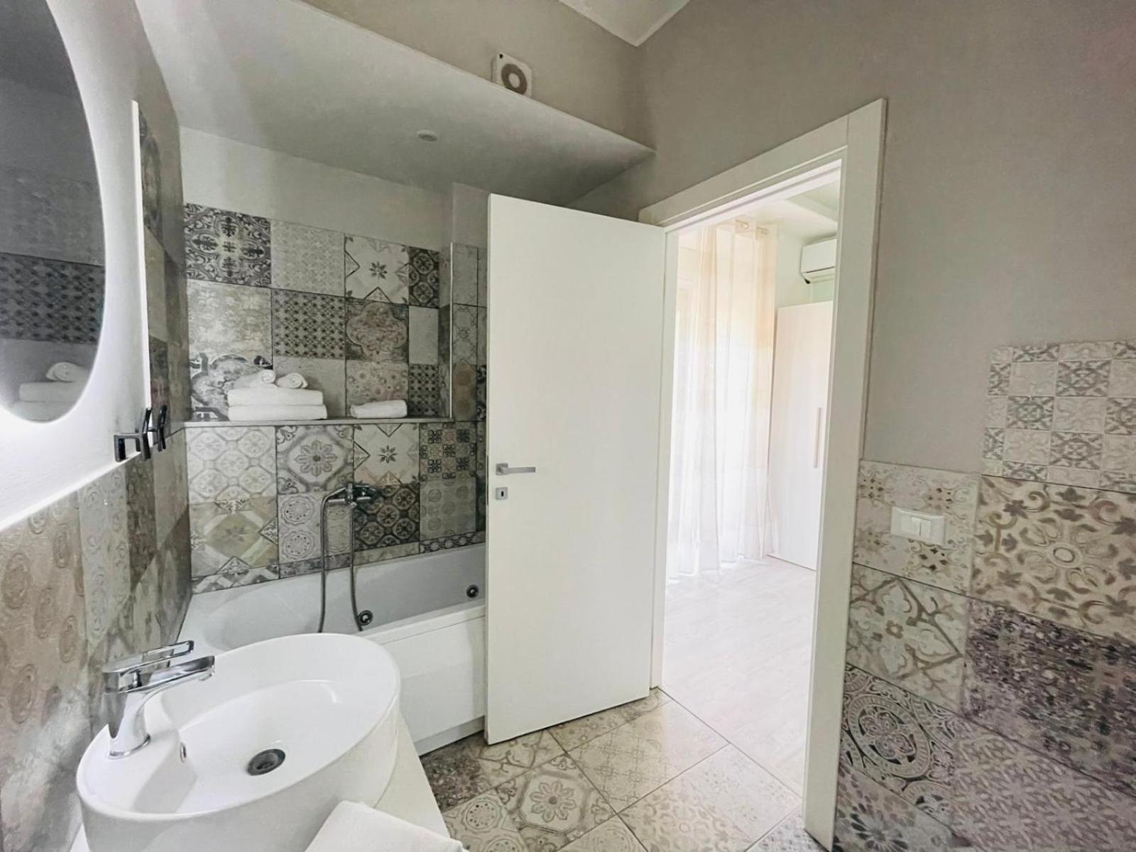 La Dama Dell'Etna Bed & Breakfast Nicolosi Ngoại thất bức ảnh