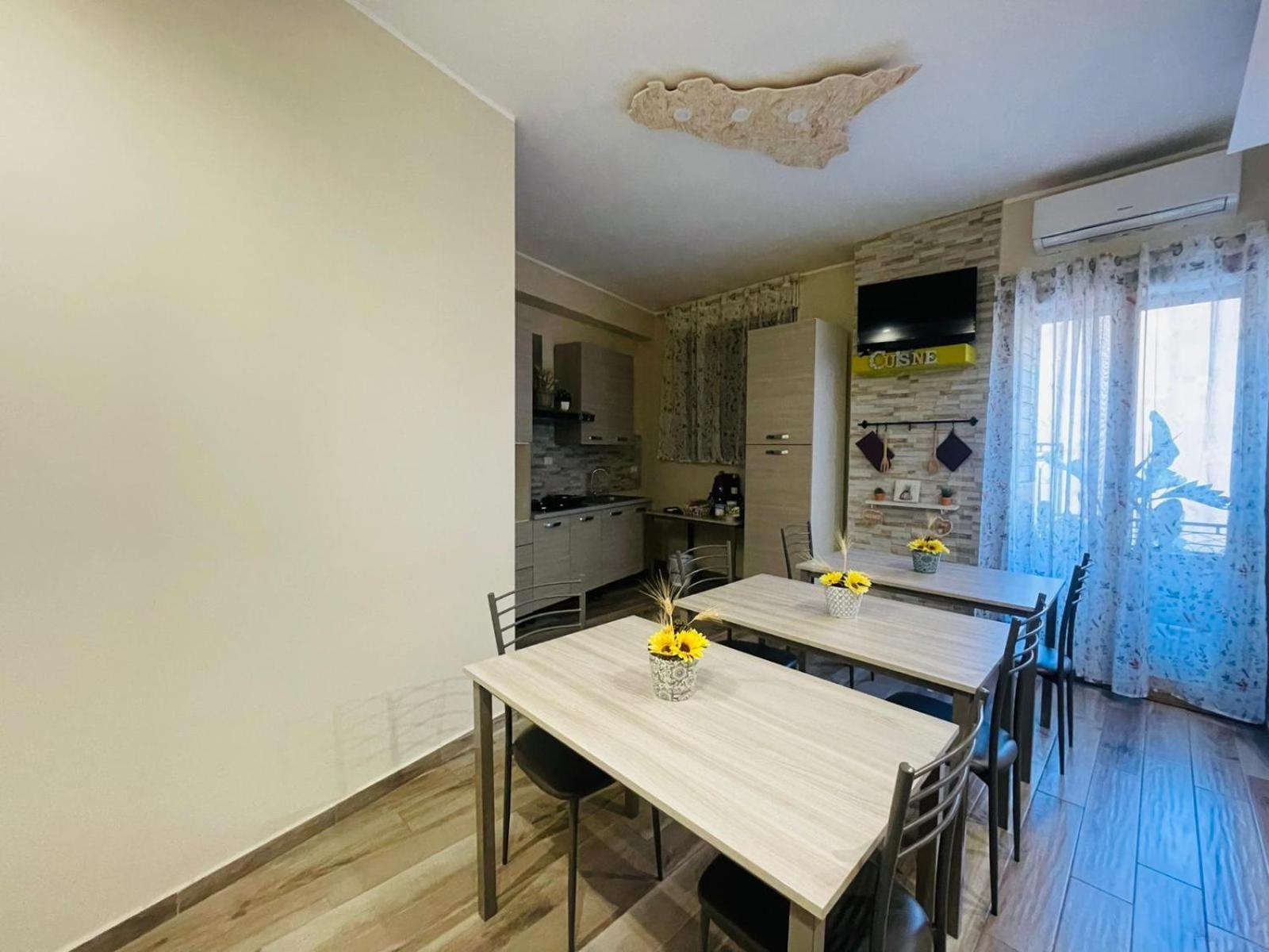 La Dama Dell'Etna Bed & Breakfast Nicolosi Ngoại thất bức ảnh