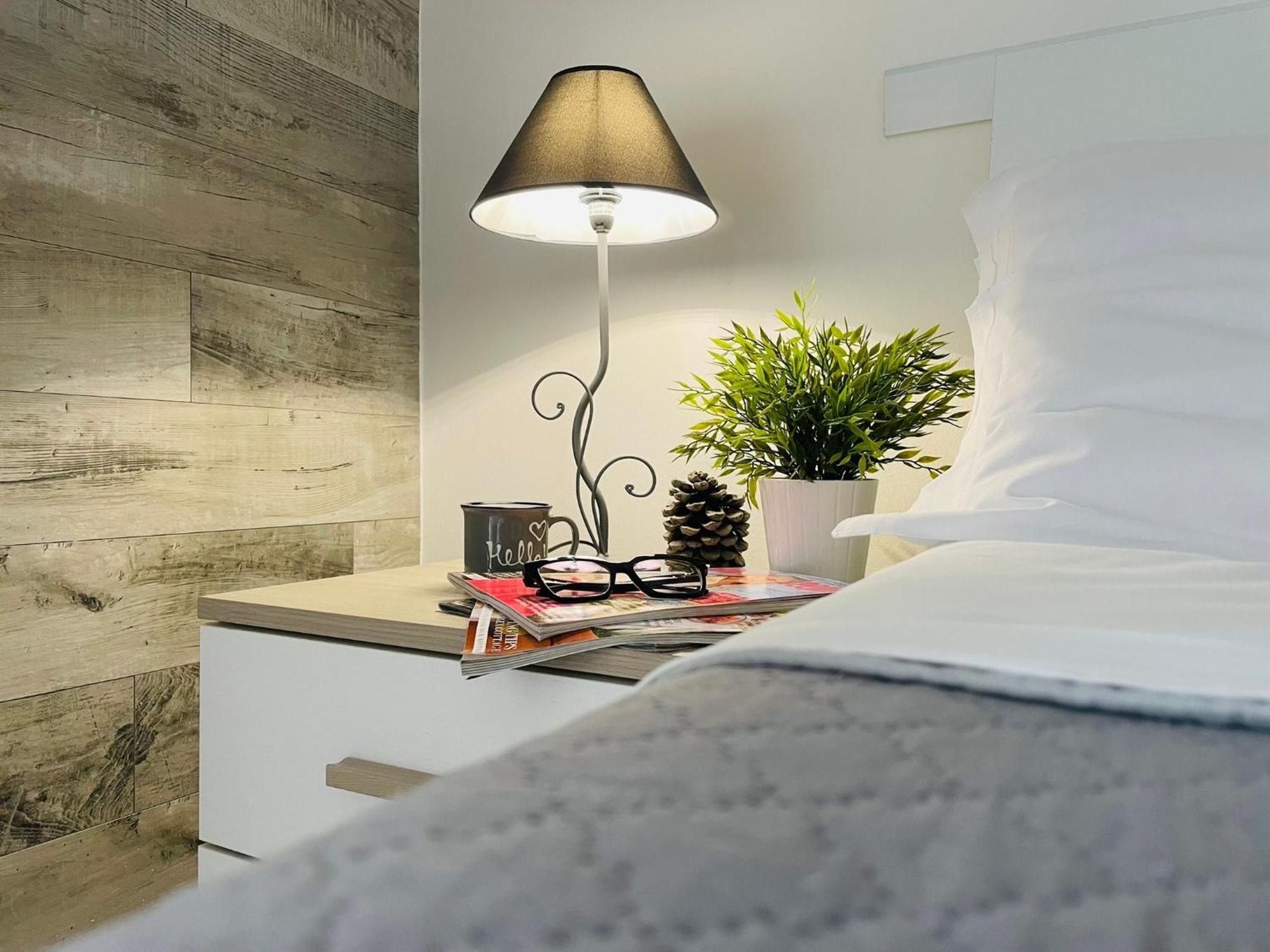 La Dama Dell'Etna Bed & Breakfast Nicolosi Ngoại thất bức ảnh